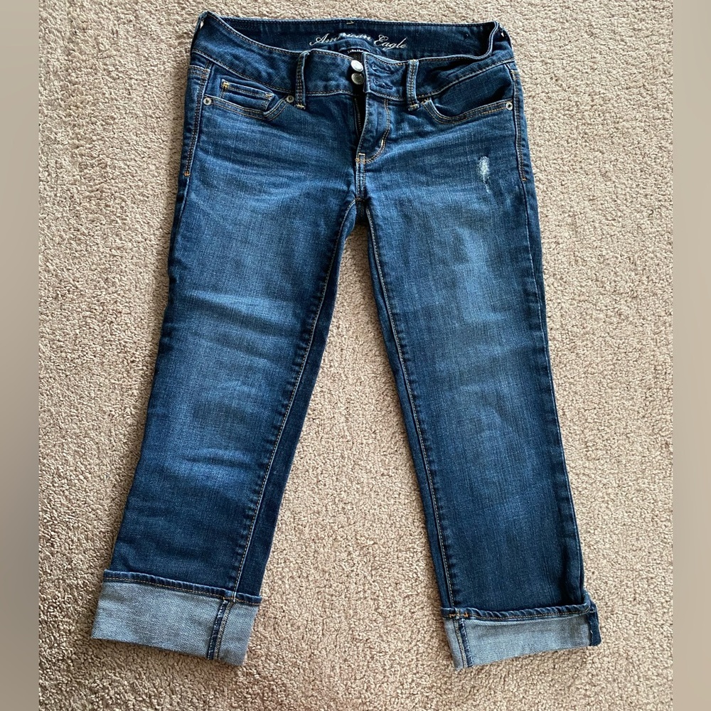 American Eagle cropped jeans. Size 2